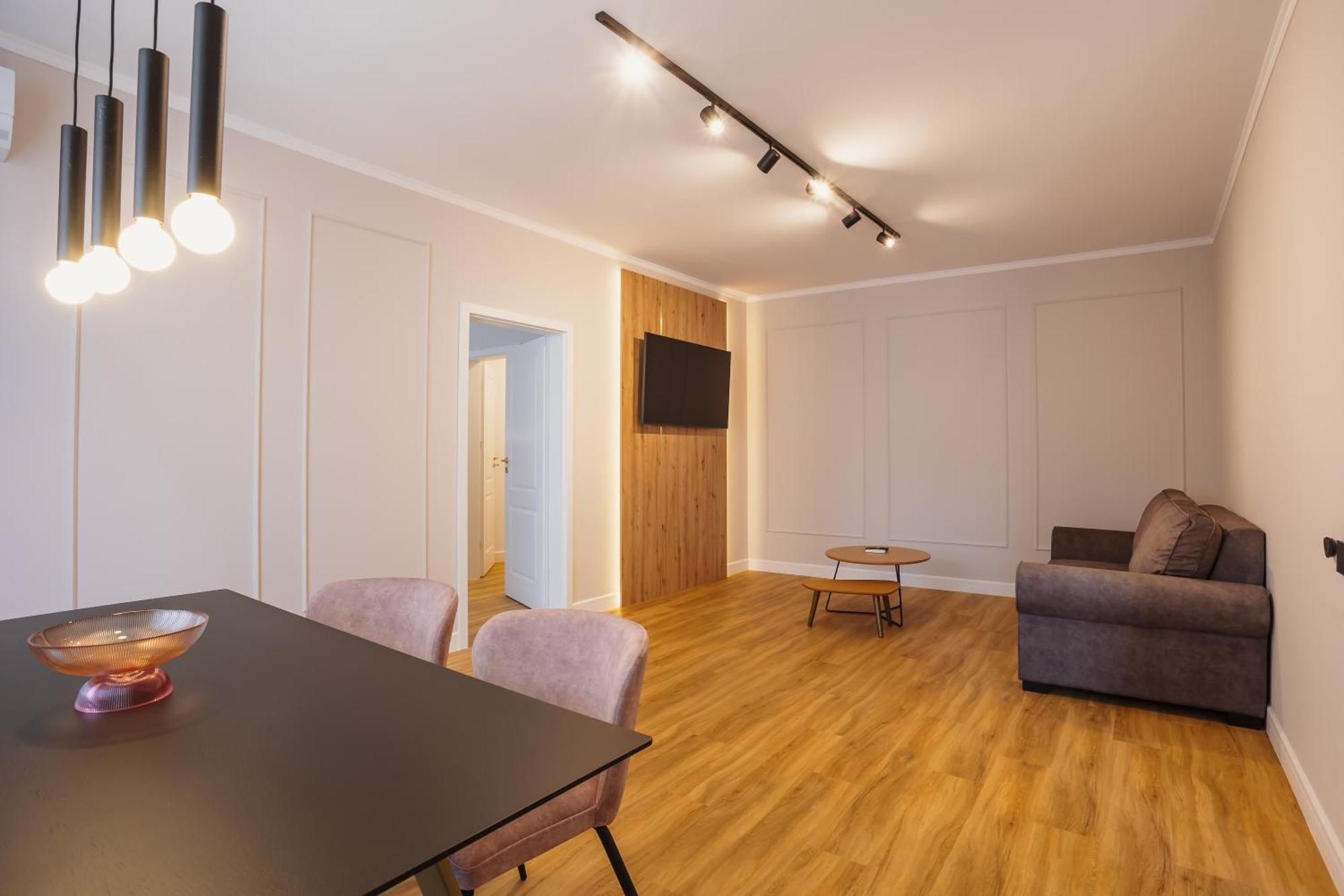 Bloom Downtown Suites Cluj-Napoca Eksteriør billede