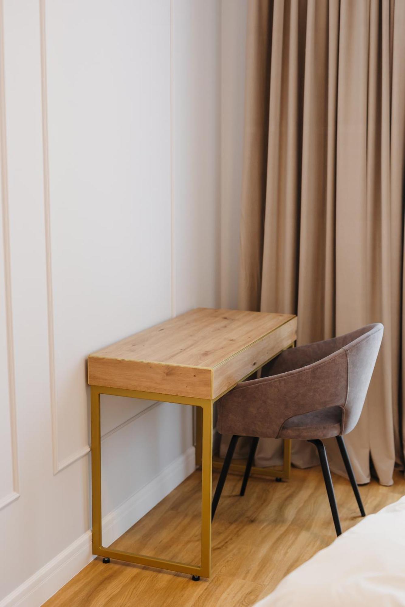 Bloom Downtown Suites Cluj-Napoca Eksteriør billede