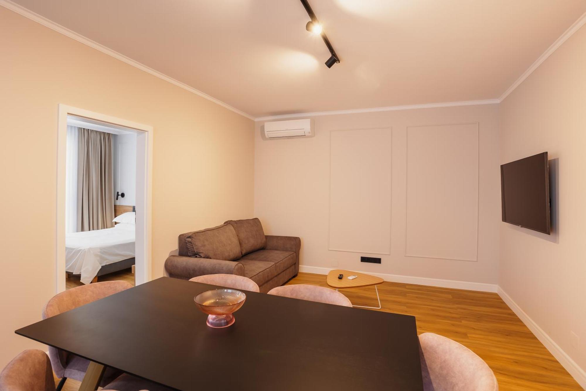 Bloom Downtown Suites Cluj-Napoca Eksteriør billede