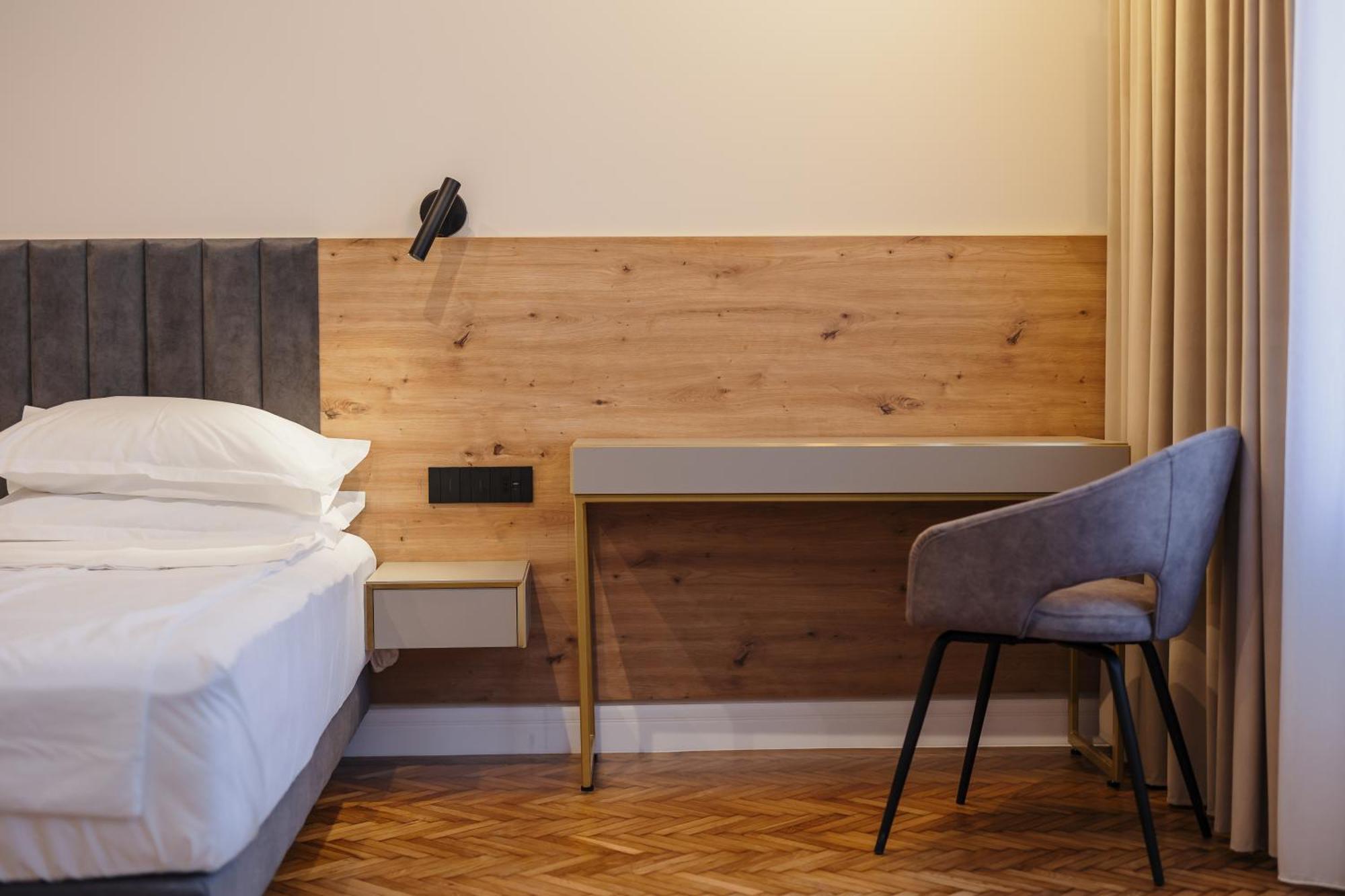 Bloom Downtown Suites Cluj-Napoca Eksteriør billede