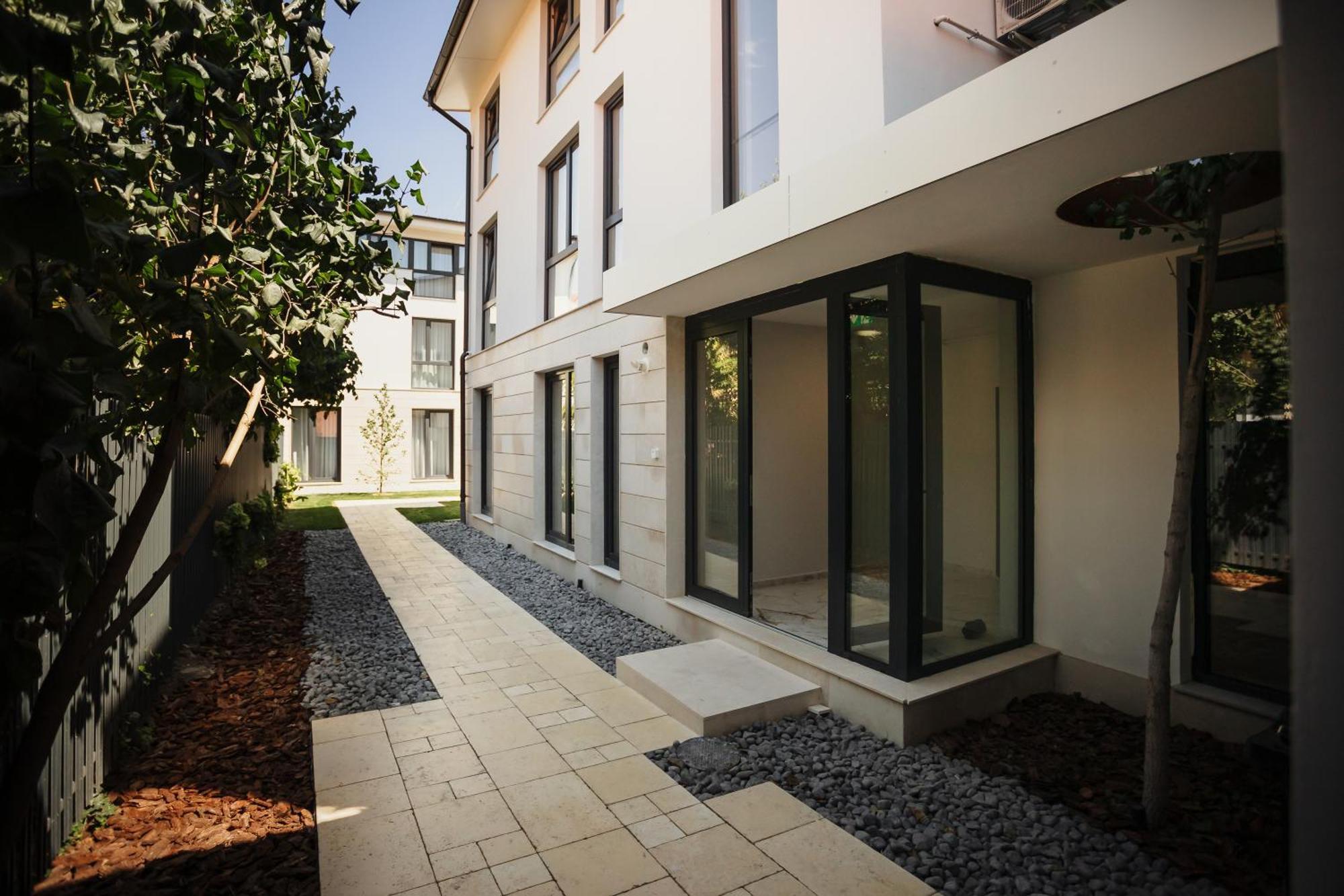 Bloom Downtown Suites Cluj-Napoca Eksteriør billede