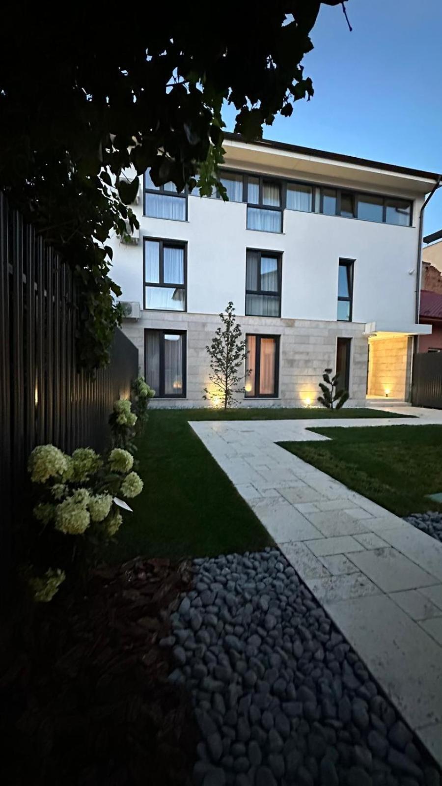 Bloom Downtown Suites Cluj-Napoca Eksteriør billede