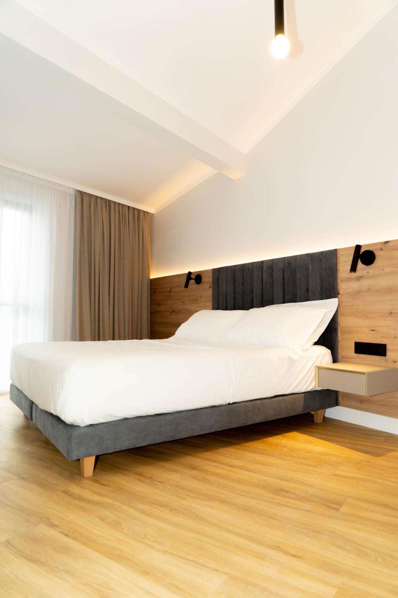 Bloom Downtown Suites Cluj-Napoca Eksteriør billede