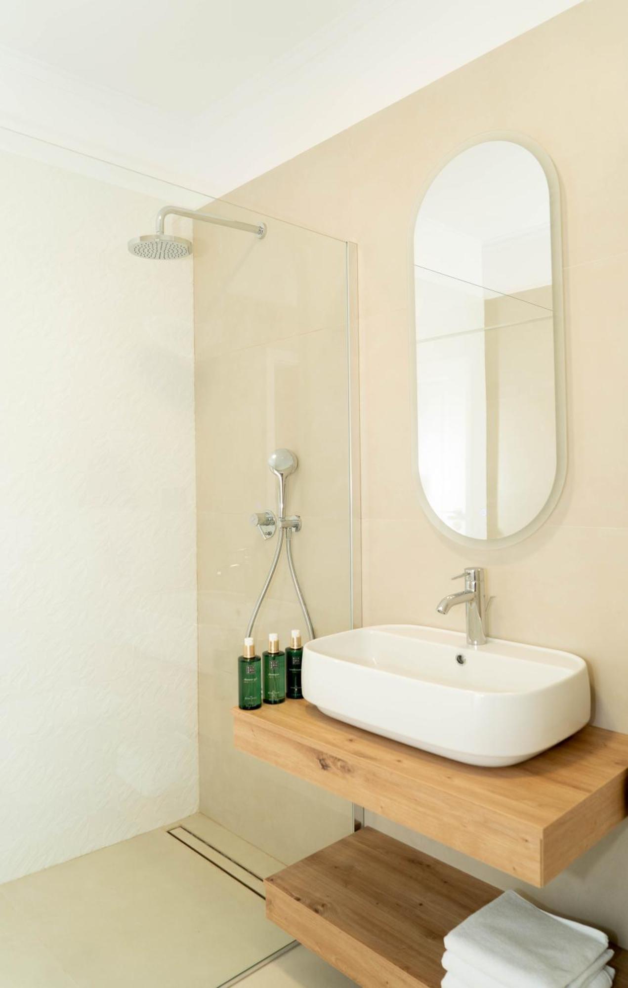 Bloom Downtown Suites Cluj-Napoca Eksteriør billede