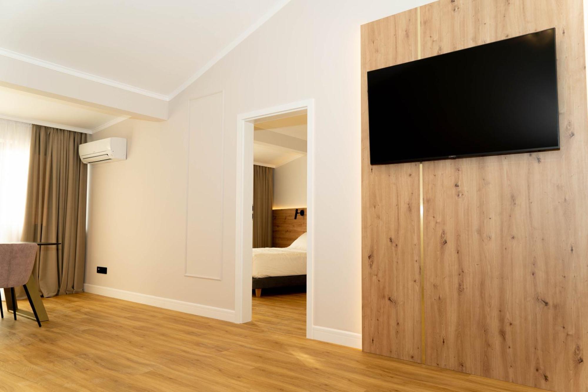 Bloom Downtown Suites Cluj-Napoca Eksteriør billede