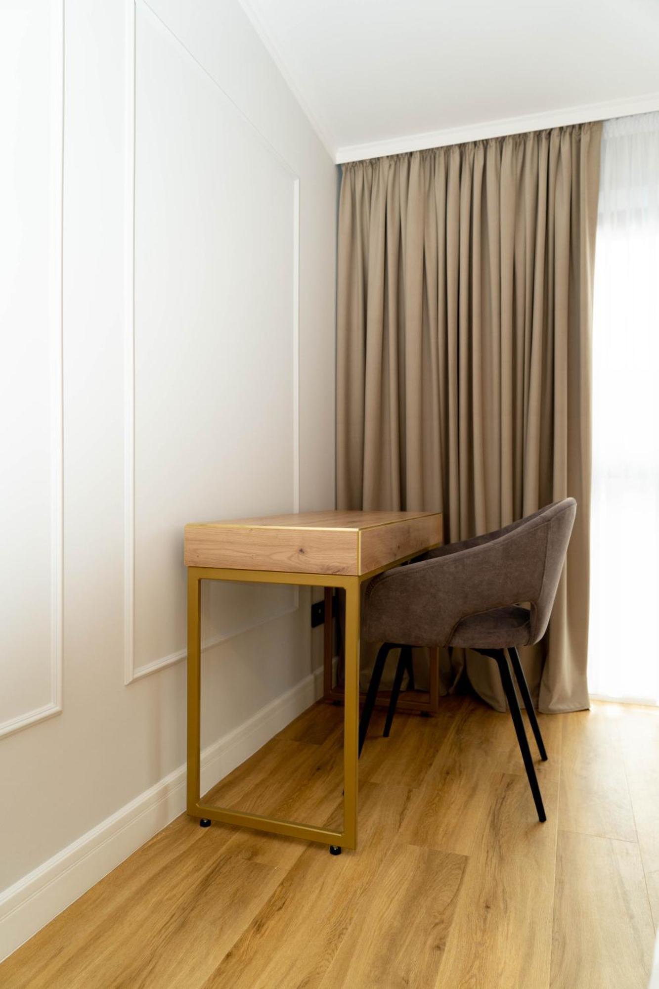 Bloom Downtown Suites Cluj-Napoca Eksteriør billede